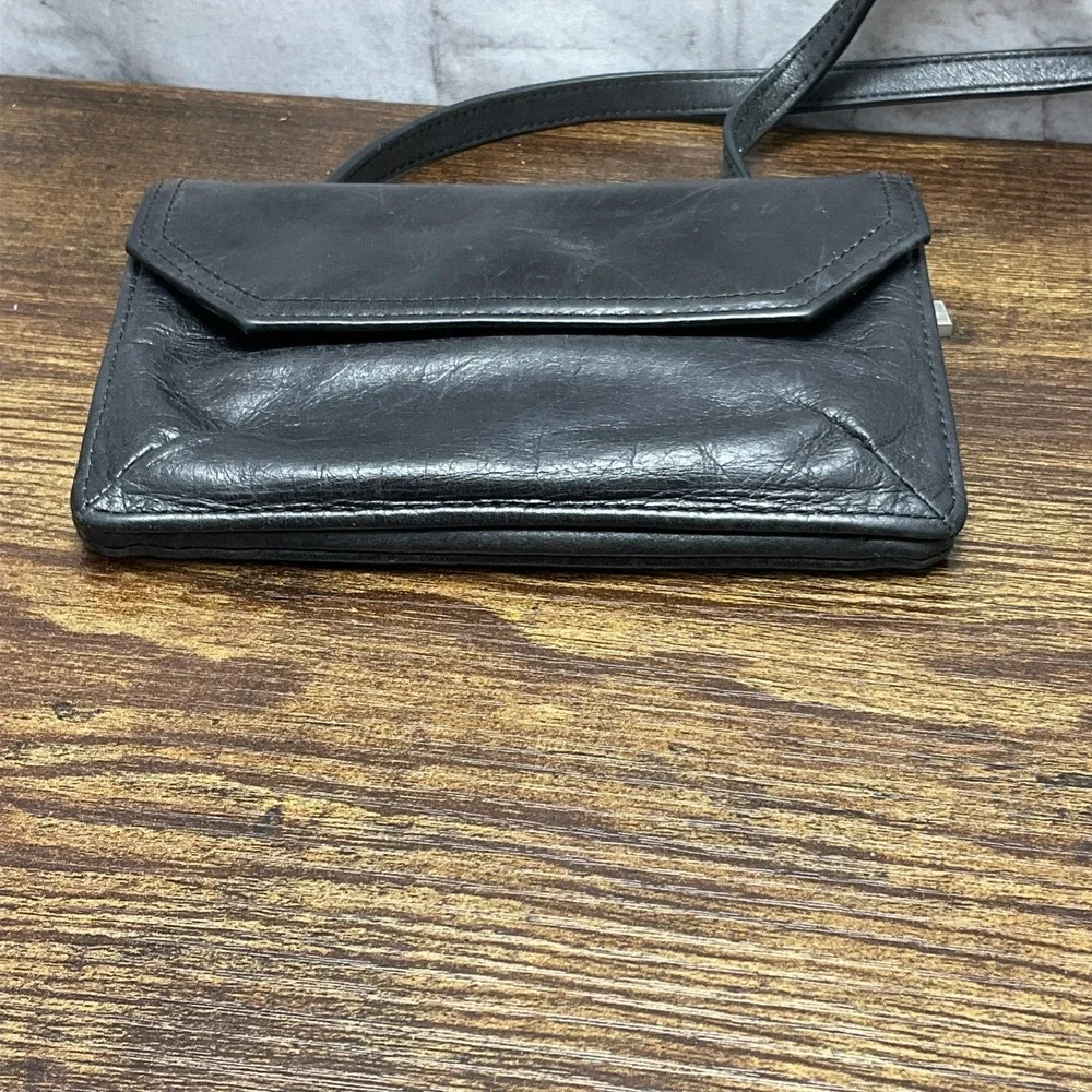 HOBO International Black Leather Crossbody Purse Wallet